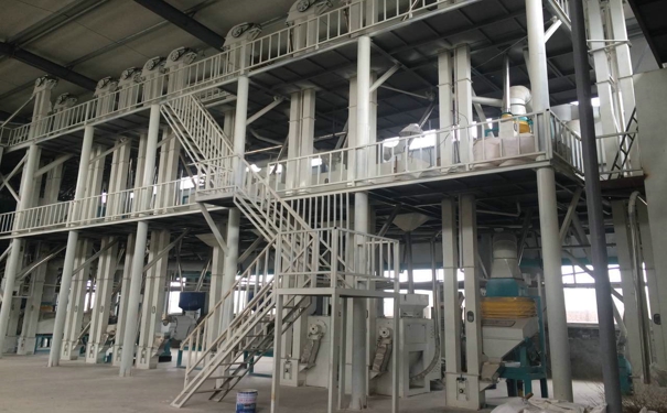 <a href=http://http://m.jnkuohang.cn/product/ target=_blank class=infotextkey>玉米加工成套設備</a>