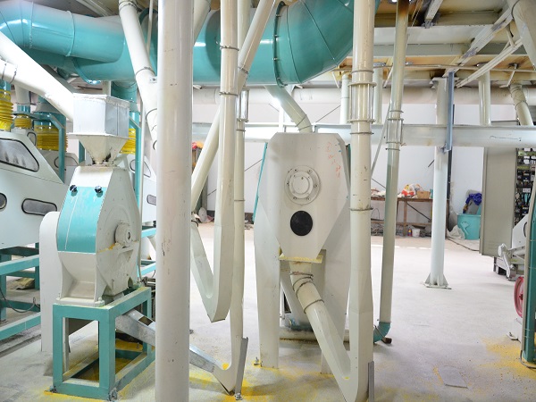 全自動<a href=http://m.jnkuohang.cn/product/6/ target=_blank class=infotextkey>玉米加工設(shè)備</a>